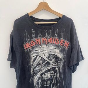 Vintage Iron Maiden Graphic - T-shirt